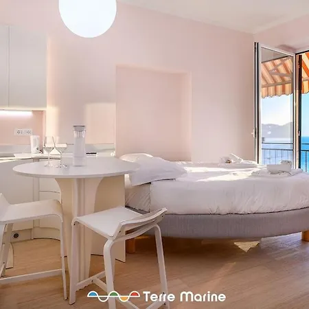Sea-cret, Terremarine Apartamento